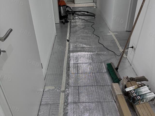 Neuer Bodenbelag mit Fußbodenheizung, Raum Koblenz, 1