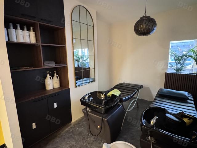 Friseursalon & Wellness CUTeria, Bonn, 11