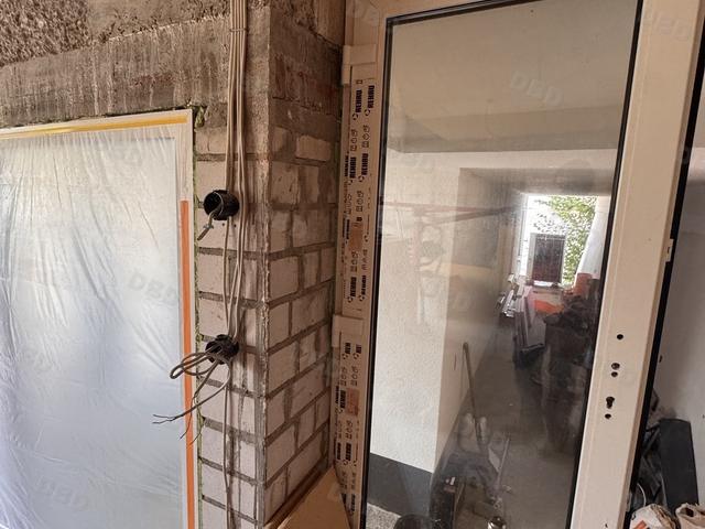Wohnung: vom Rohbeton bis zur fertigen Ausstattung, Bergstraße, 3